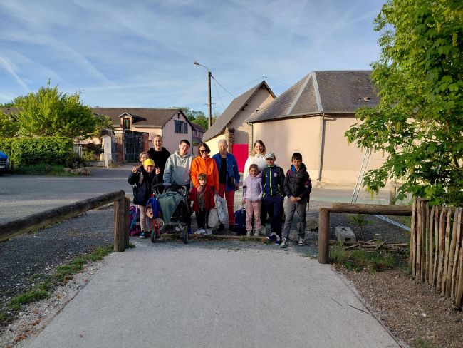 DÈS LA RENTRÉE DES CLASSES, PARENTS ET ENFANTS ONT PU DÉCOUVRIR CE NOUVEL AMÉNAGEMENT COEUR DE VILLAGE